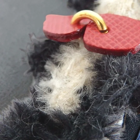 PRADA Keyring/Charm 😍🖤 - Picture 10 of 13